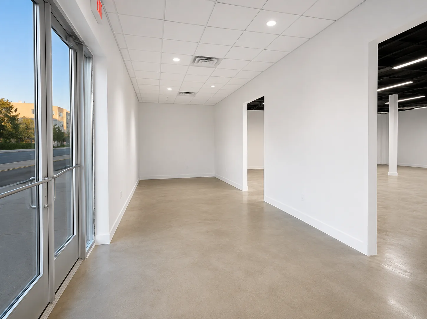 Bishop Arts interior entryway and natural light